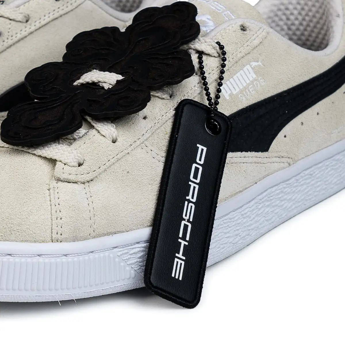 + Limited Edt + Porsche Legacy Suede Torque 'Alpine Snow'