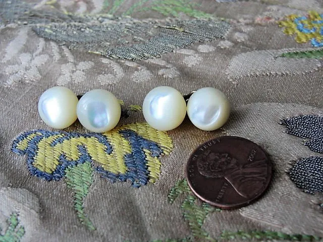 ANTIQUE Mother of Pearl Pair of Cuff Links Lustrous Pearl Cufflinks Unisex Ladies Menswear Formal Wear Vintage Wedding Collectib