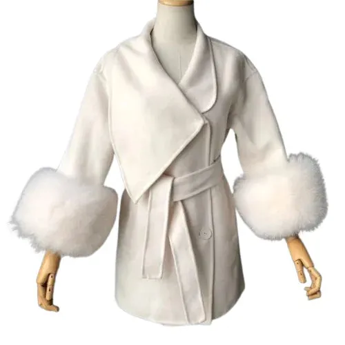 Cashmere coat with large fur cuffs