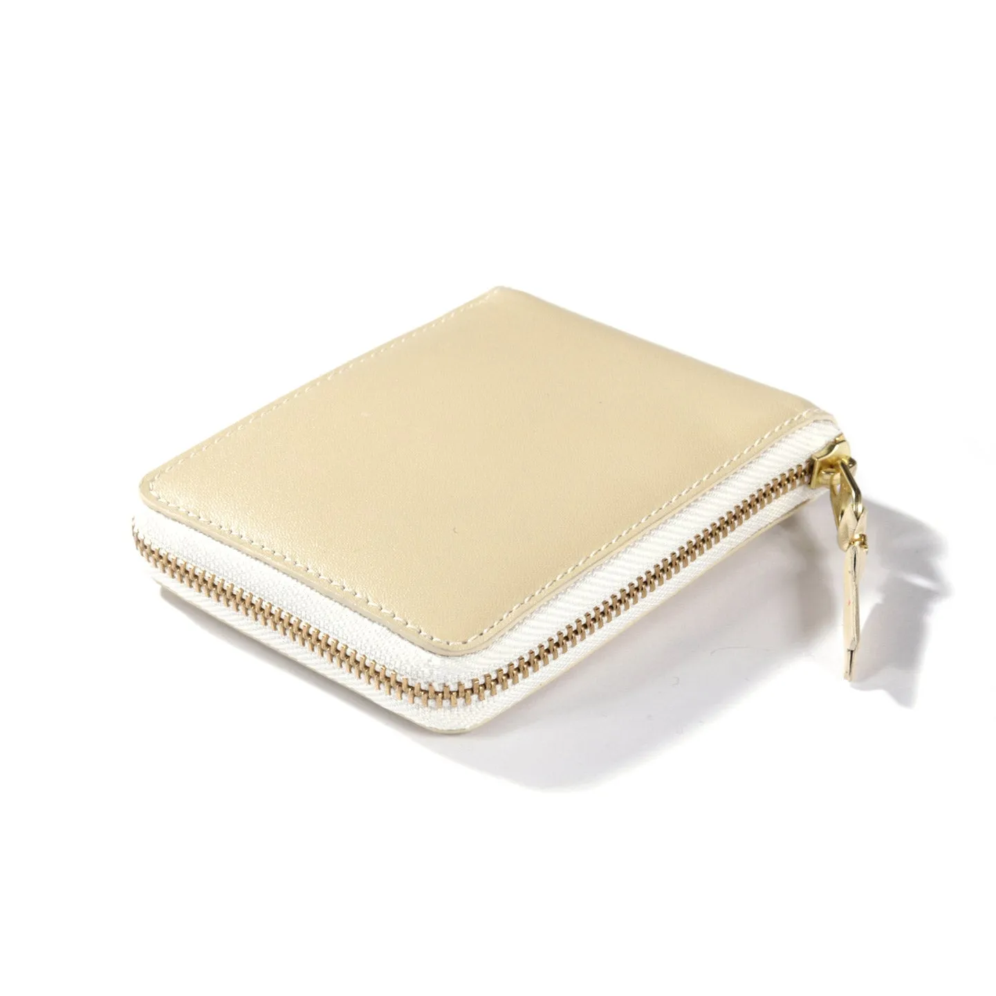 COMME DES GARCONS SA7100 CLASSIC LEATHER ZIP WALLET OFF WHITE