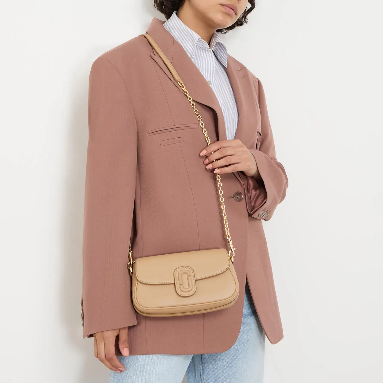 MARC JACOBS The Clover Shoulder Bag - Camel