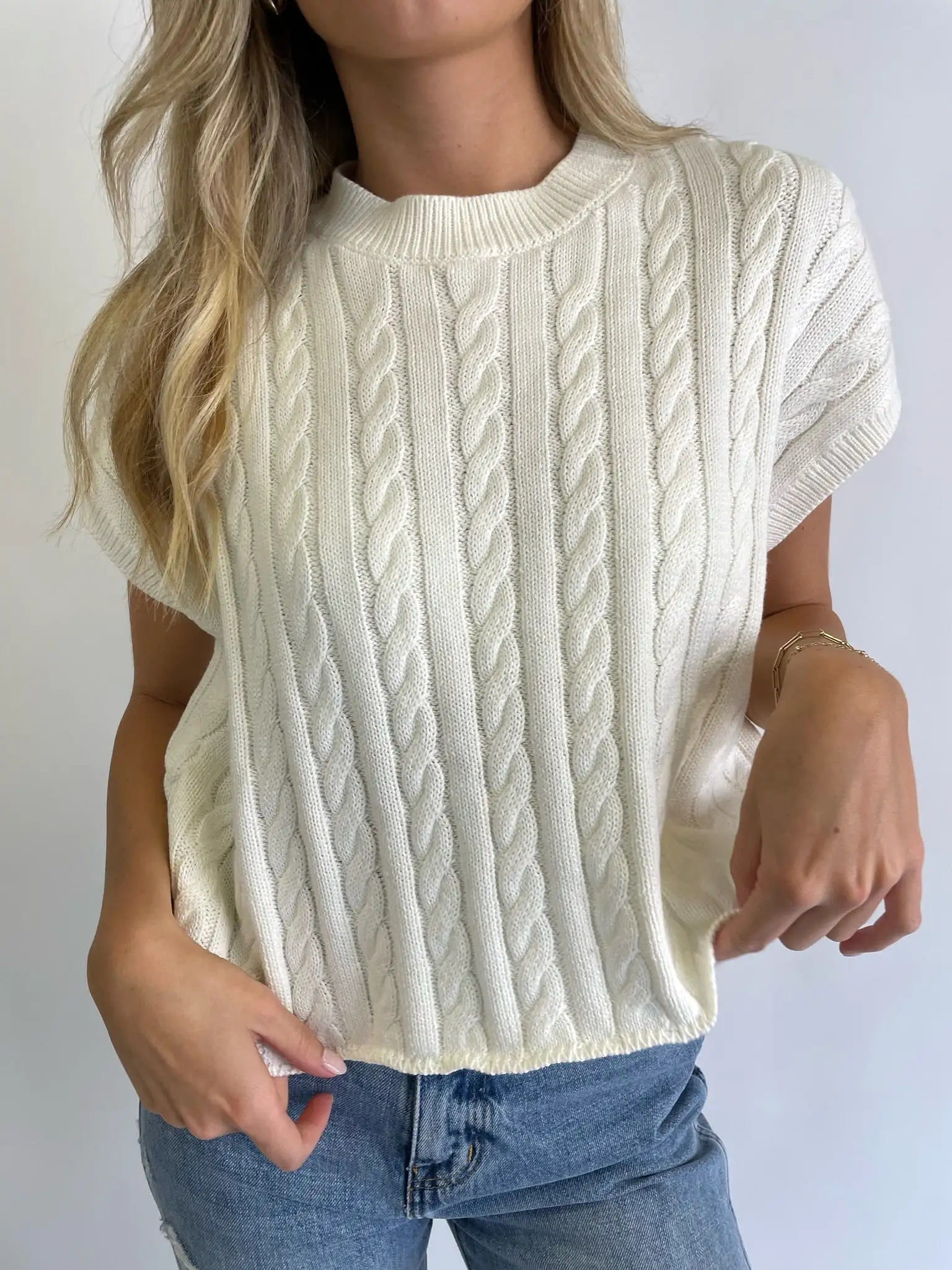 THE CHLOE SWEATER