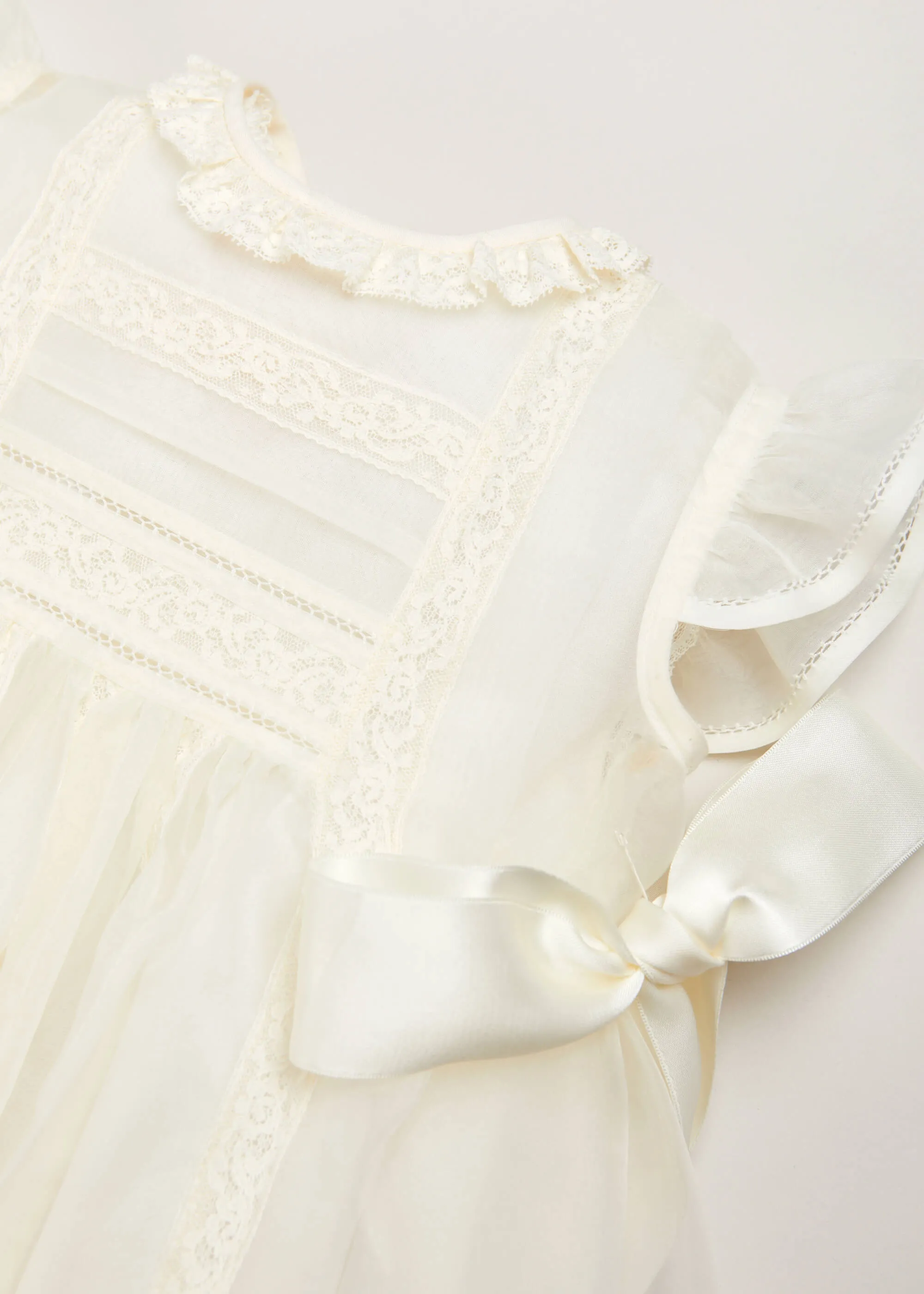 Traditional Cream Christening Gown (3mths-2yrs)