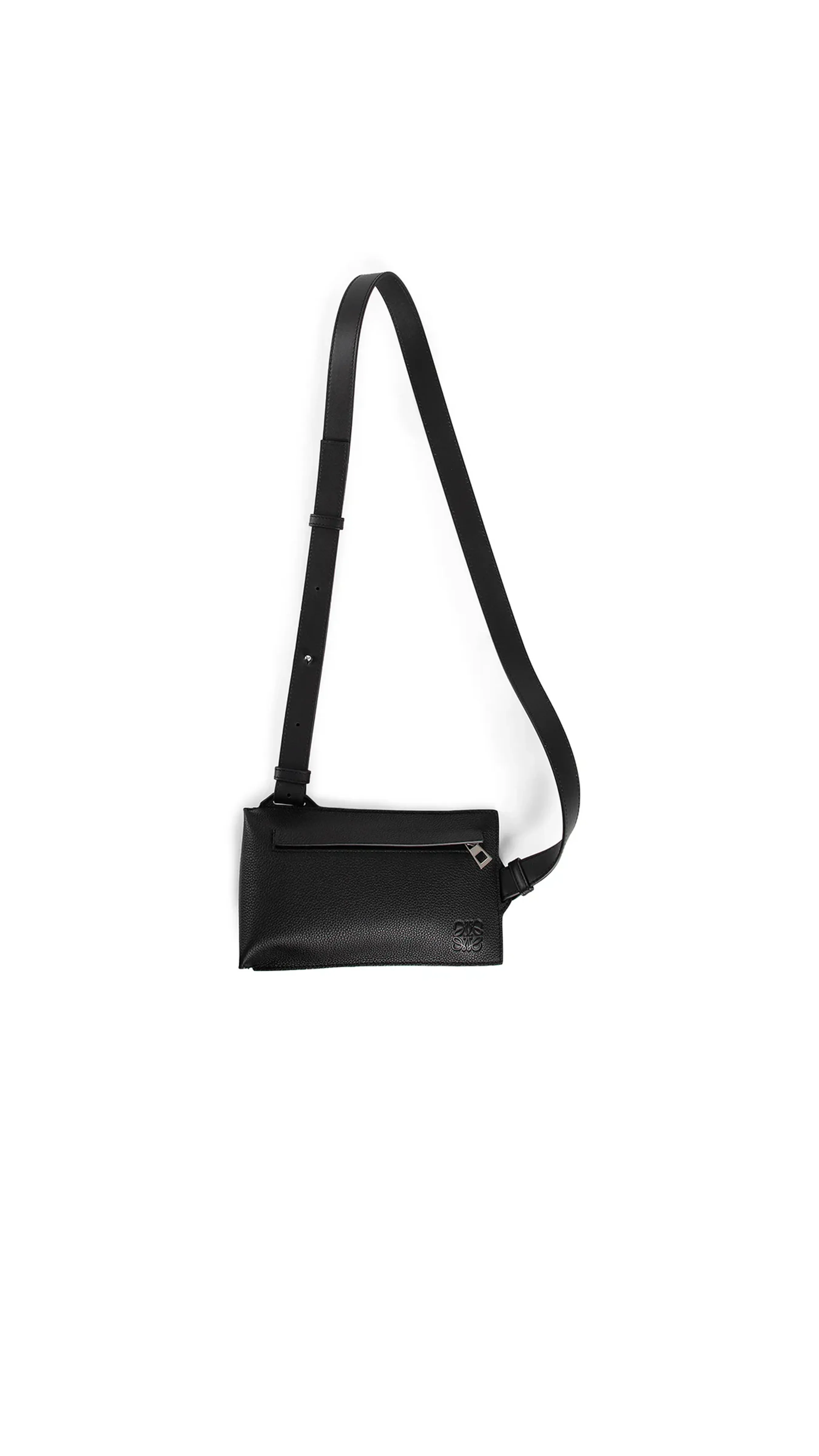 Vertical T Pocket In Soft Grained Calfskin - Black